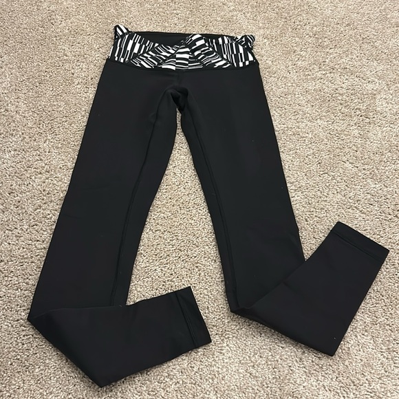 Lululemon Wunder Under Pant 3 Black/White Size 4 - Picture 4 of 9